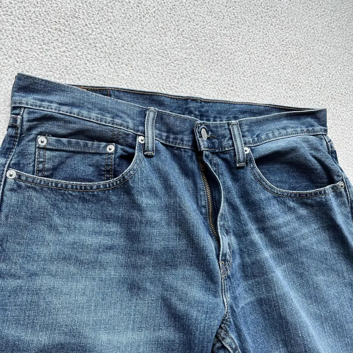 levi's vintage 559