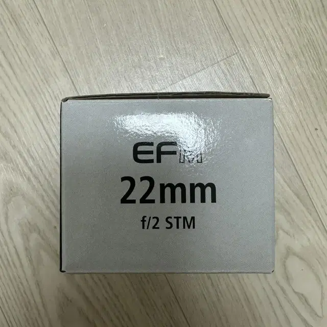 캐논 efm 22mm 새제품 블랙 단렌즈 판매