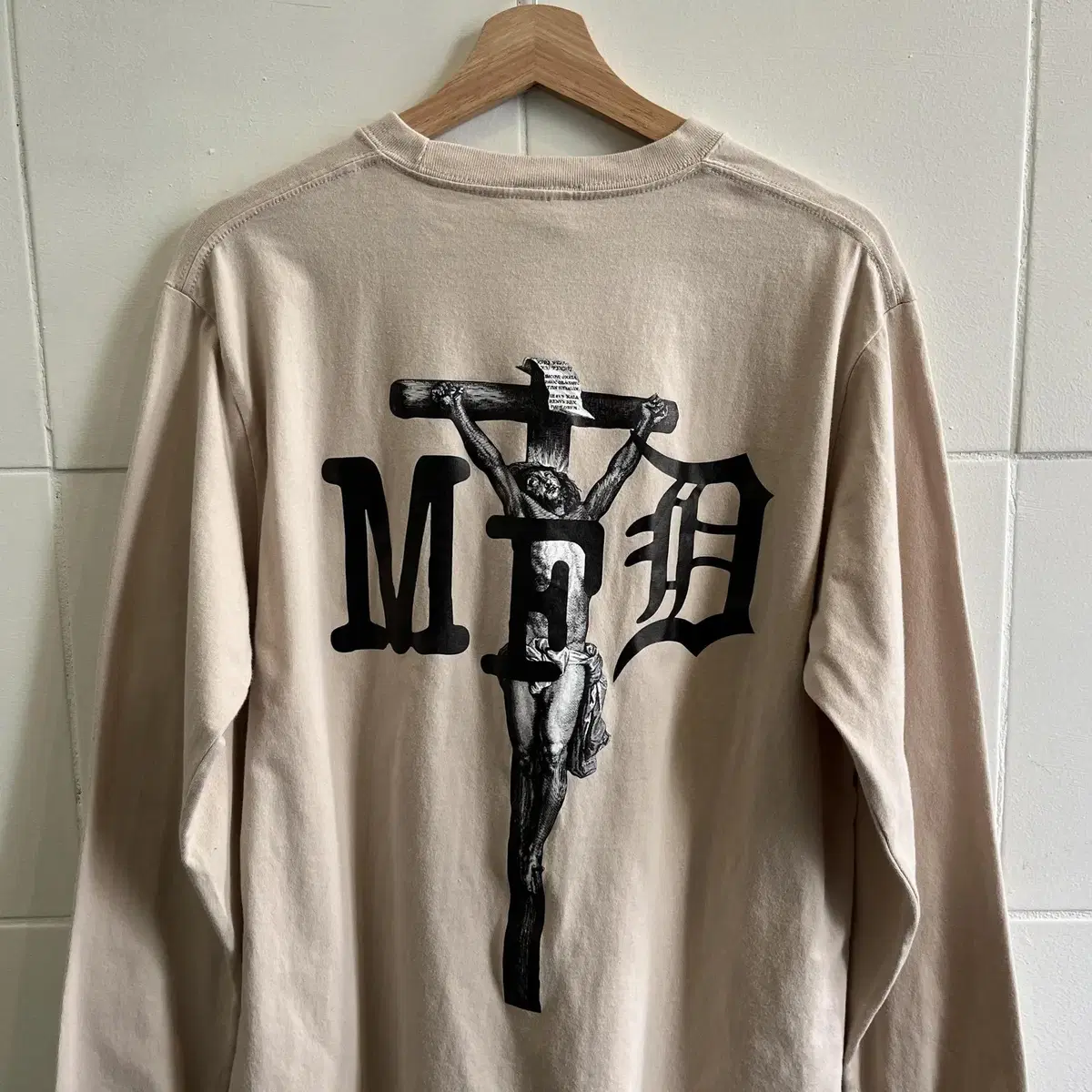 MAMFDAD " jesus " longsleeve