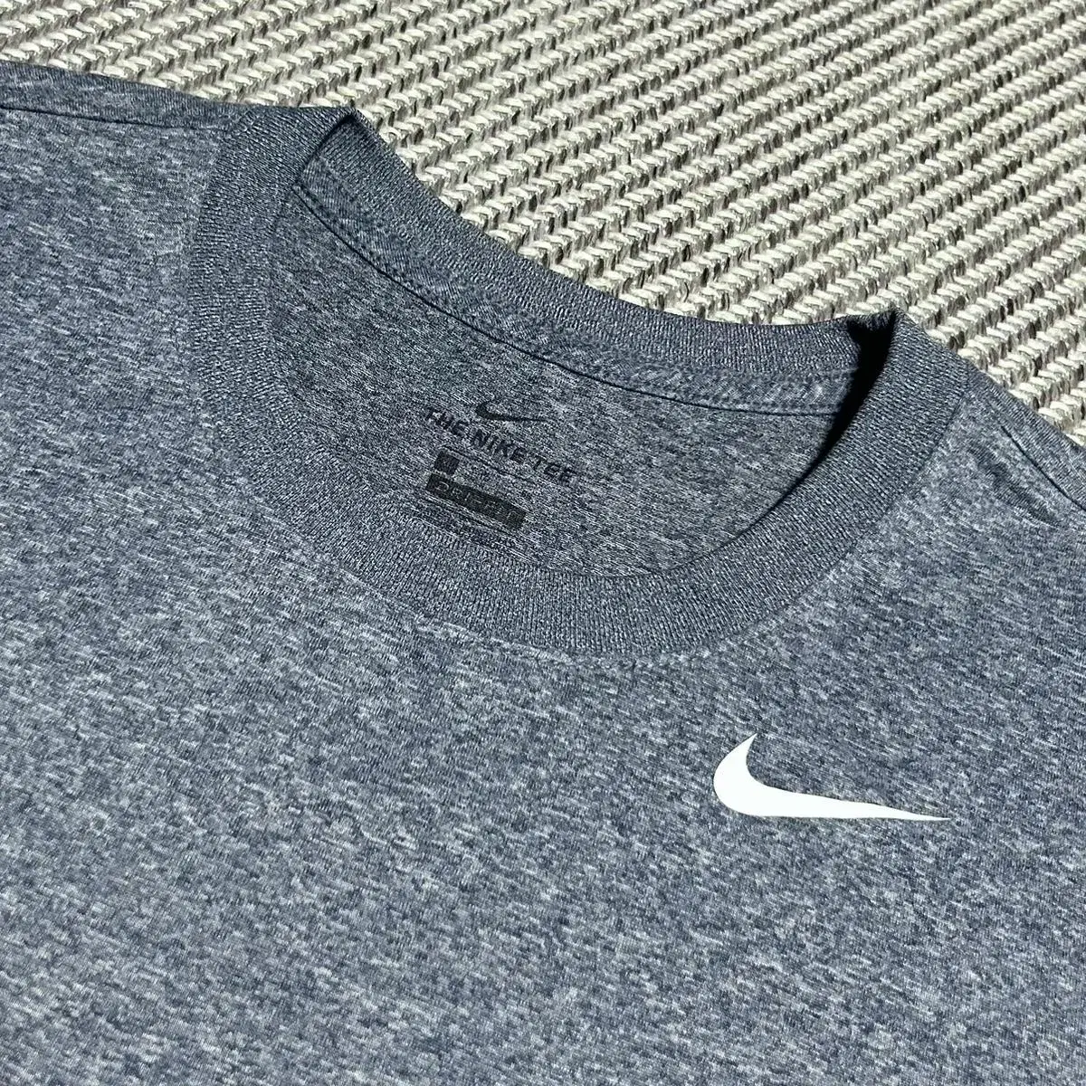 [ M ] Nike 나이키 스우시 기능성 라운드 반팔티