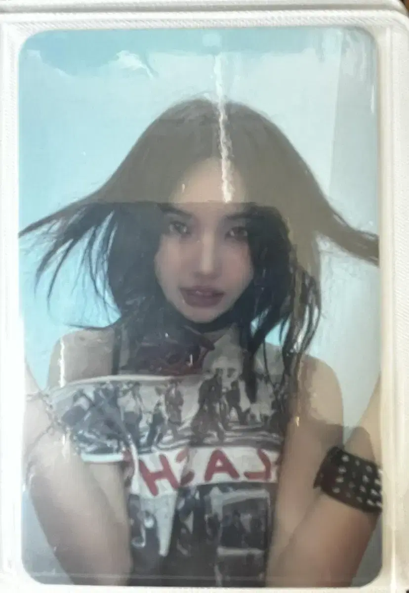 Qube soyeon photocard wts (price reduced)