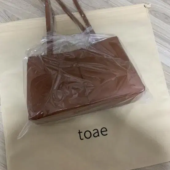 toae 디자이너브랜드가방 아이패드가방 미뉴에트 프롬비기닝 언더비