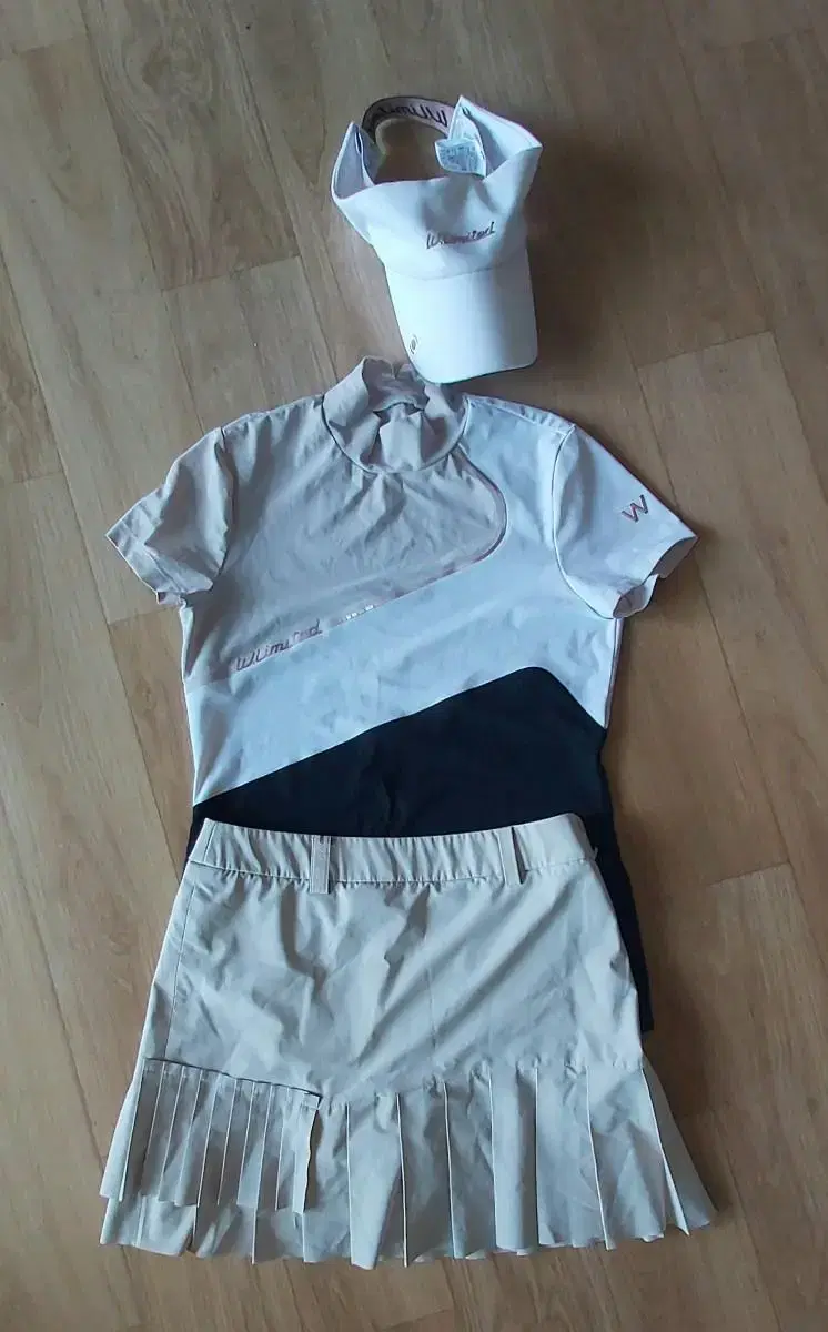 Wide Angle Yeoreum Golf Wear