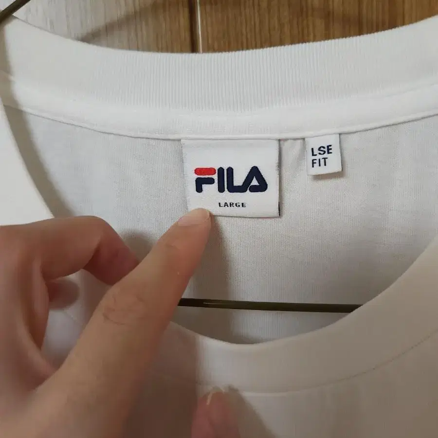 [3+1서비스]   FILA 메종 데부지 오버핏 루즈 셔츠