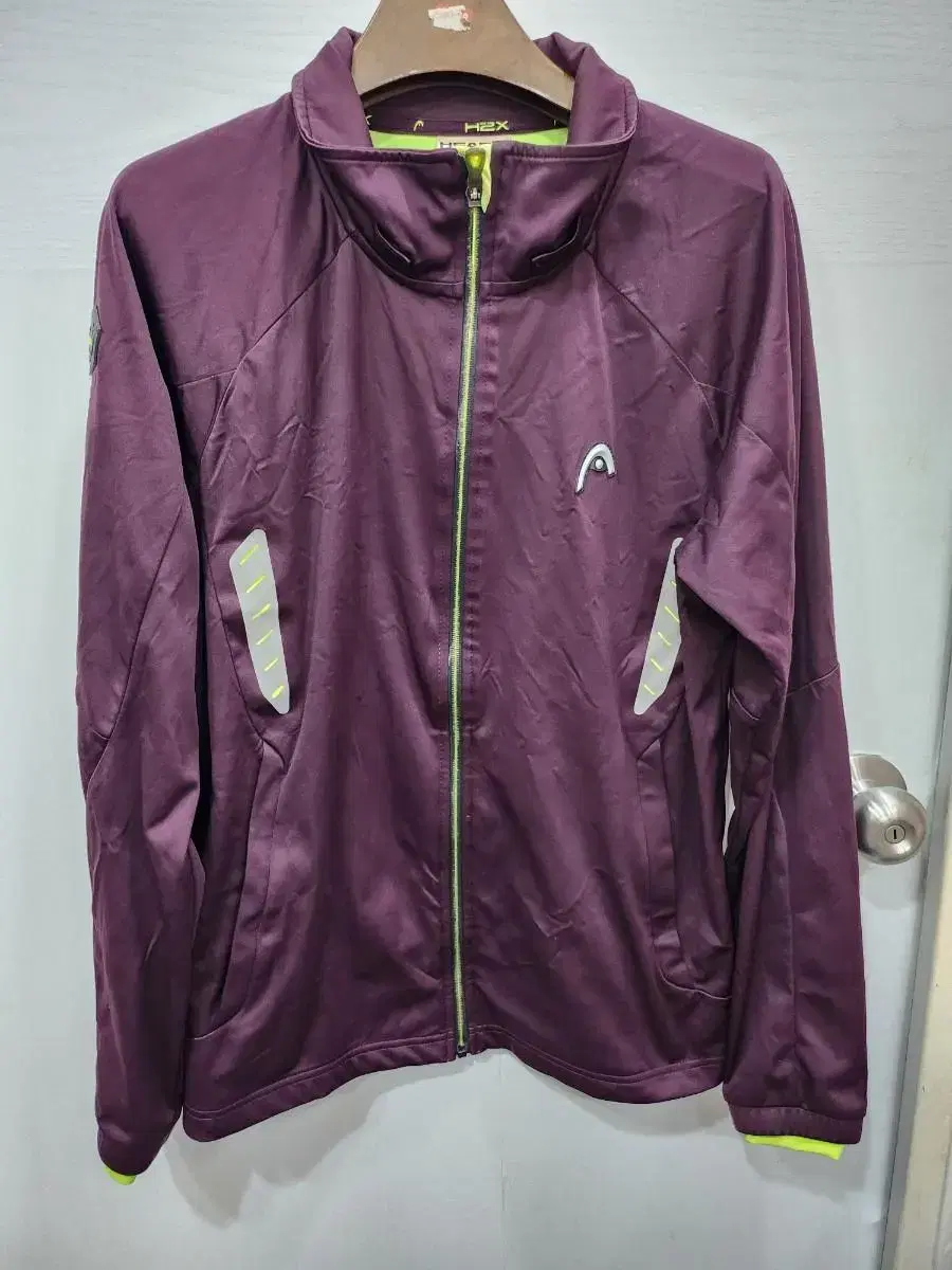 (100,L) HEAD Head jumper ! Dark purple color !