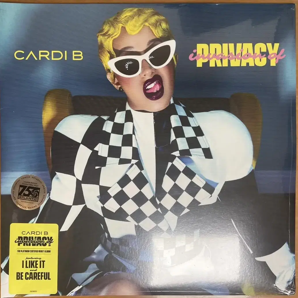 Cardi B 카디 비 Invasion Of Privacy 투명반 LP