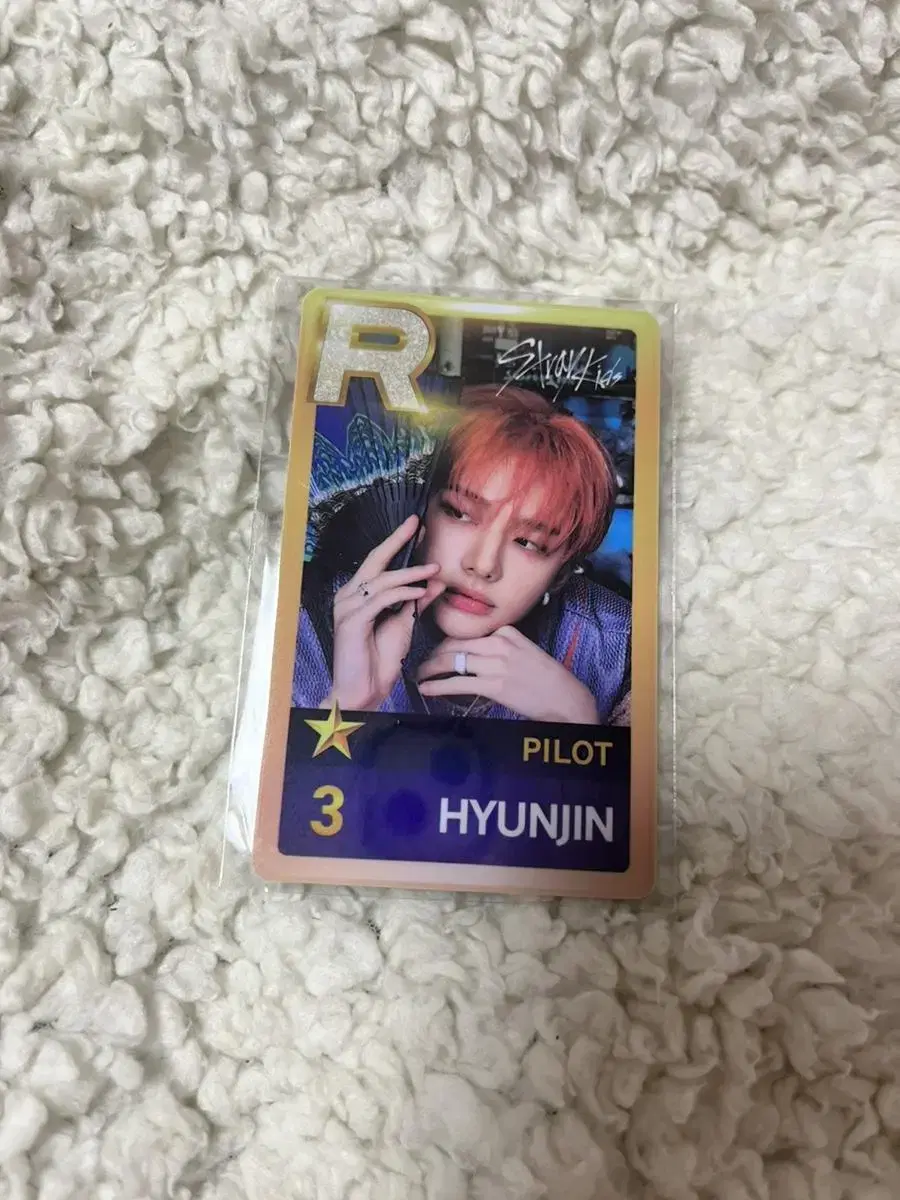 straykids shusje hyunjin missionphotocard