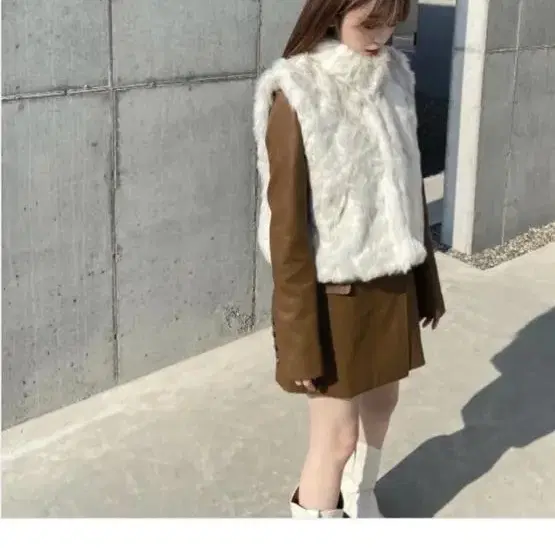 체리퀴리 fur vest 믹스 베이지