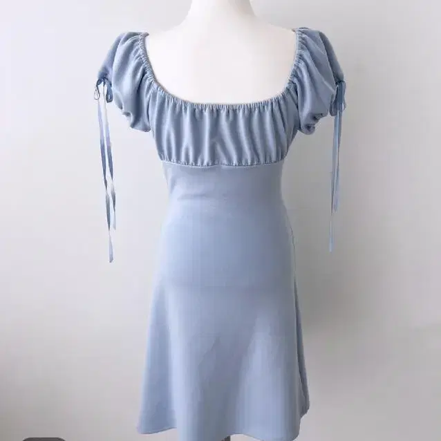 흐프이 ure ribbon dress sky색상