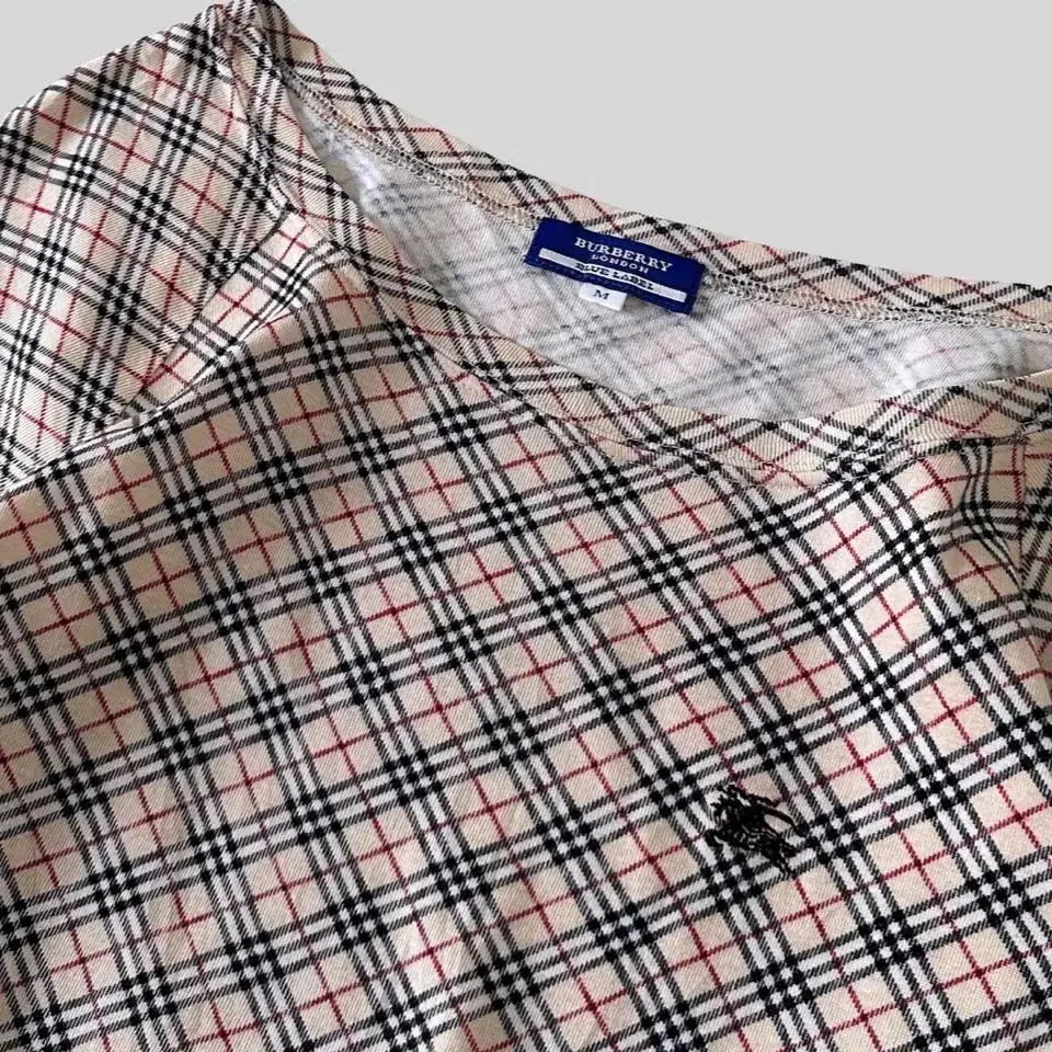 (BURBERRY)beige nova check t shirt