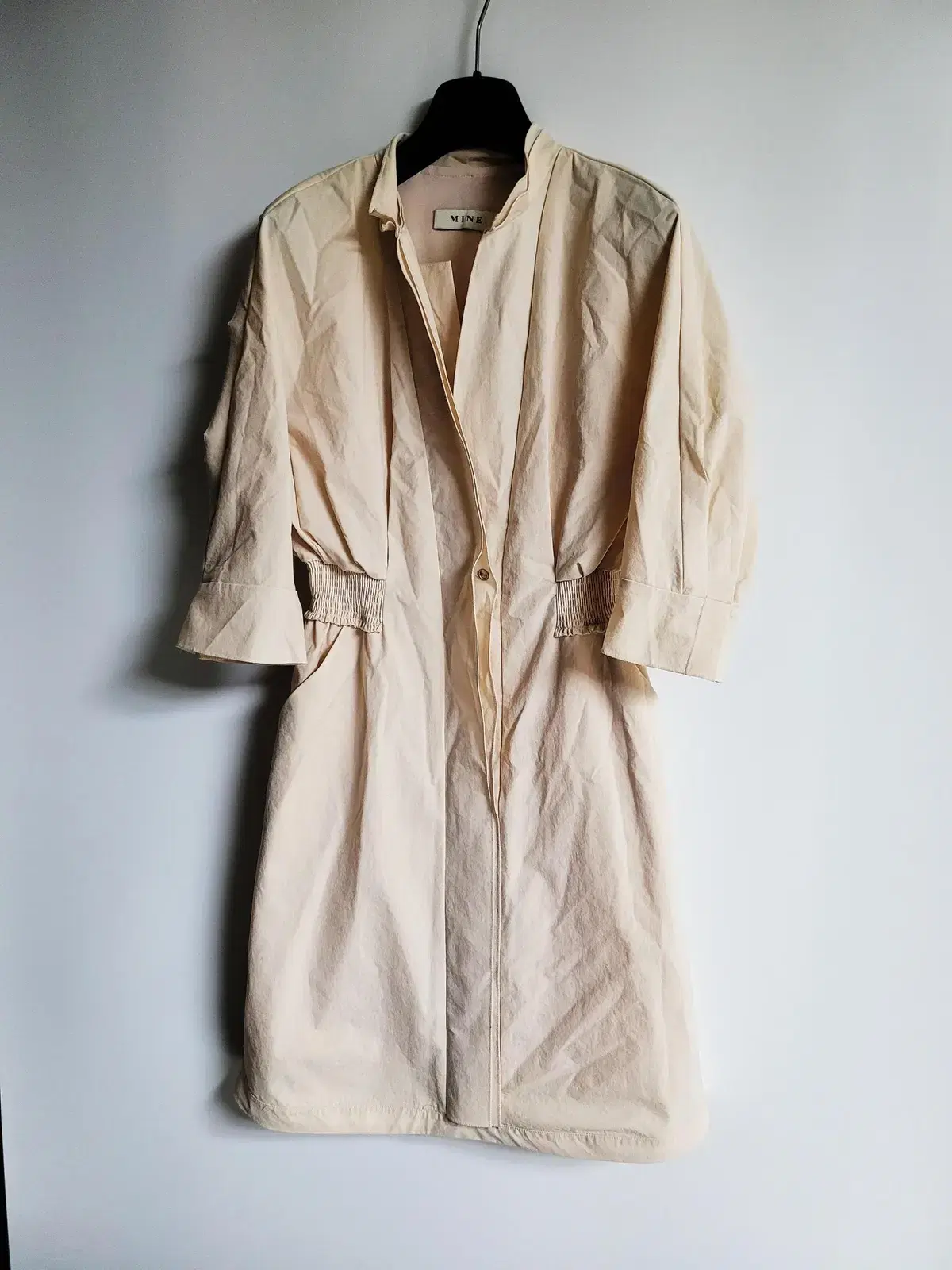 MAIN TRENCH-STYLE WOVEN SLIM ONEPIECE 44 POL792