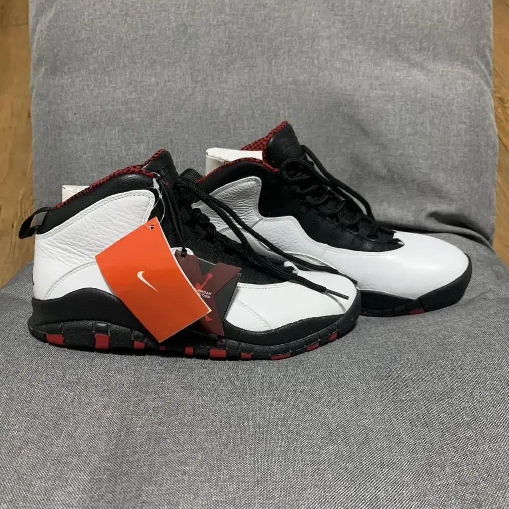 새상품 에어 조던 10 레트로 시카고 불스 260 AIR JORDAN