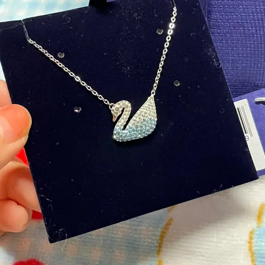 스왈로브스키 ICONIC SWAN PENDANT