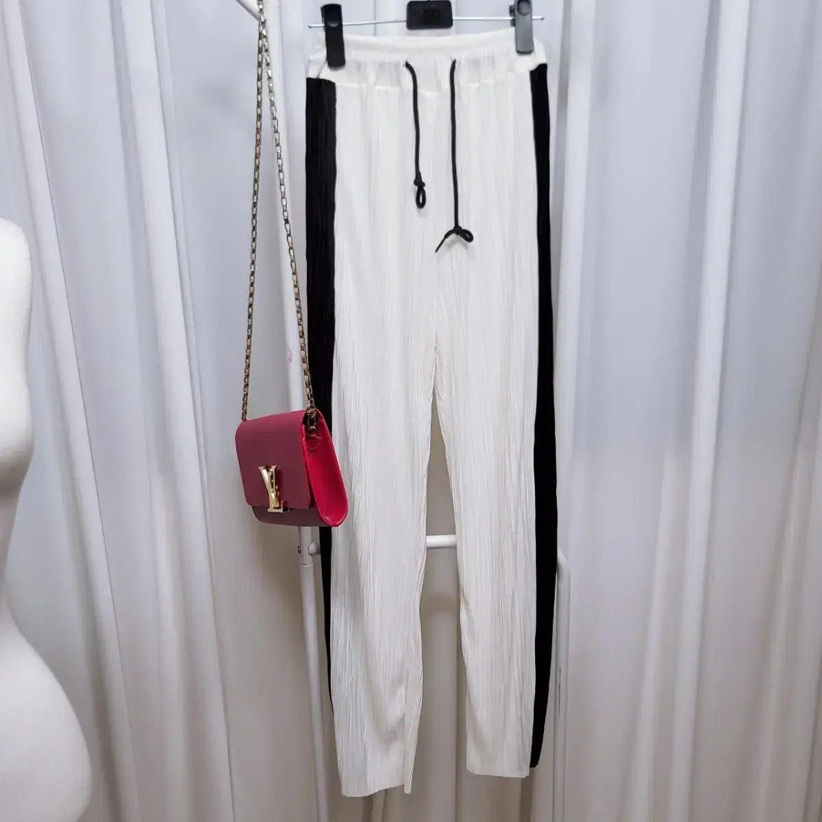 Pleated color-blocked pants (new product)