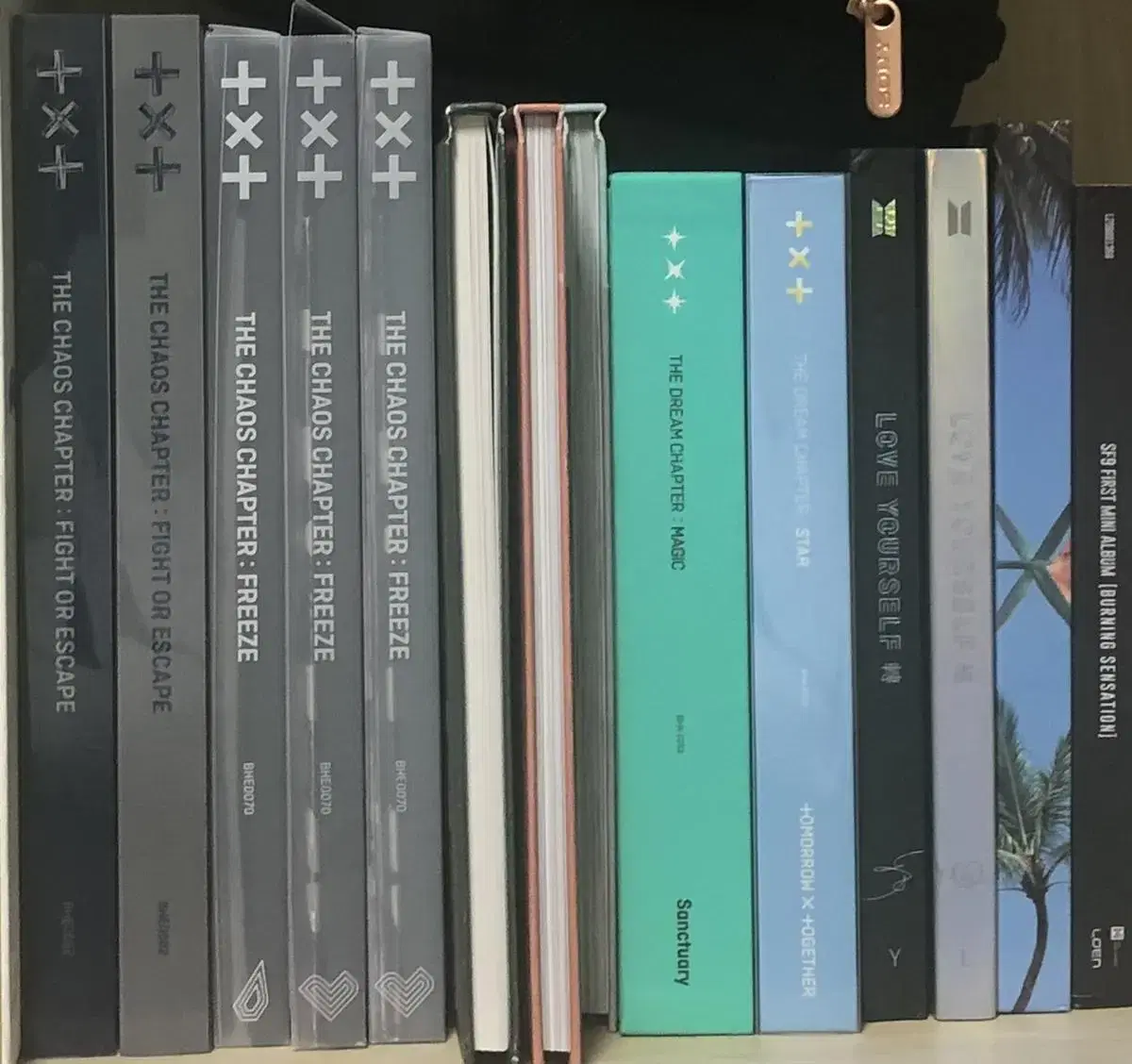 TXT bangtan exo SF9 unsealed albums by group bulk Sell!