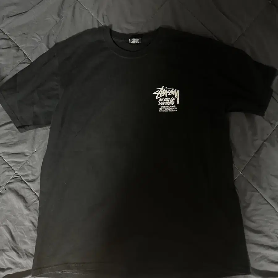 [L]stussy in the clouds 반팔 티셔츠