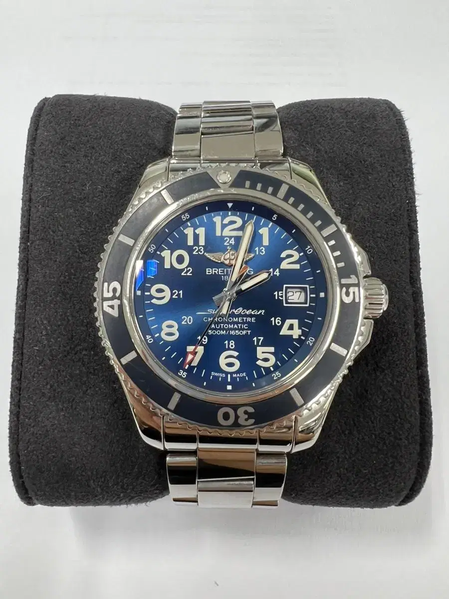 Breitling Superocean2 Blue Plate