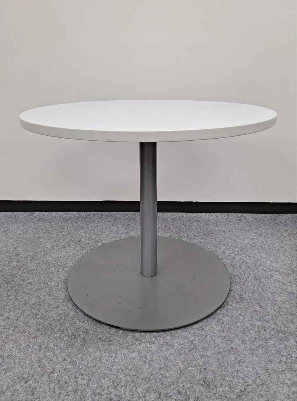 스틸케이스 코아레스 오커셔널 테이블 (Steelcase Table)