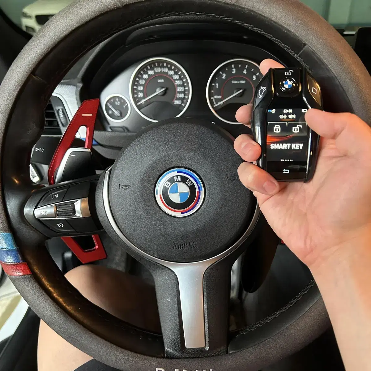 bmw3시리즈 스마트 신형디스플레이 개조 자동차키컨버전