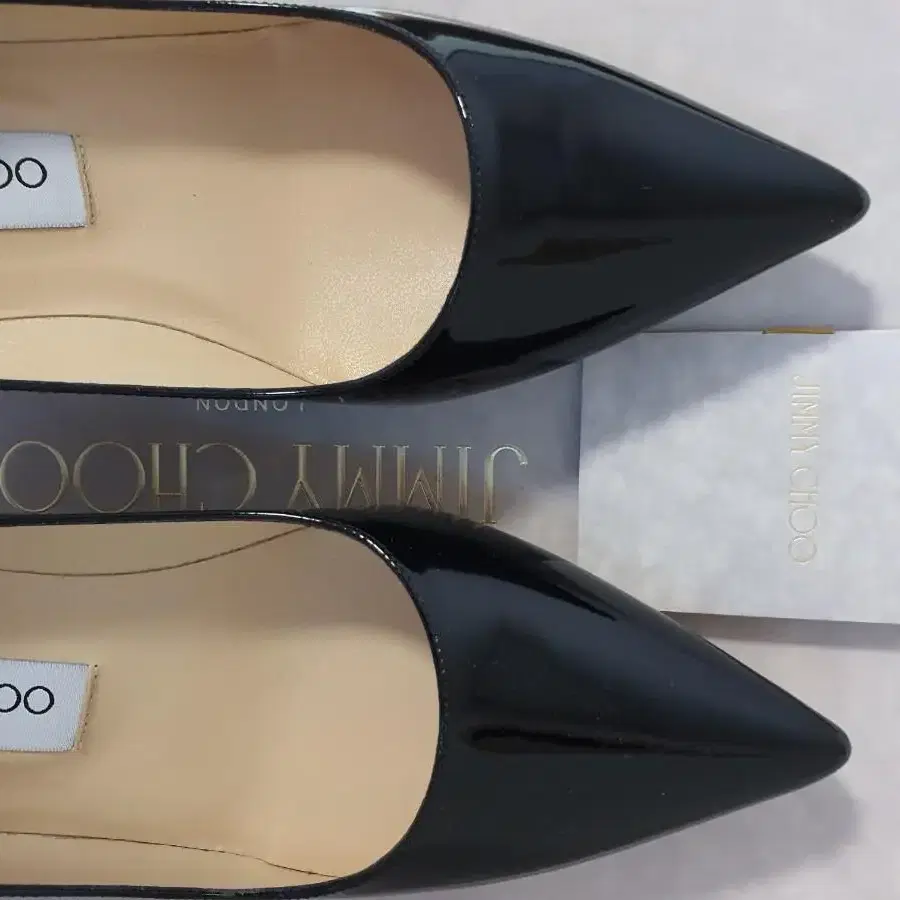 Jimmy Choo 미들힐 블랙 [새상품]