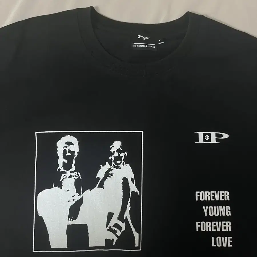 i4p forever young t-shirt black