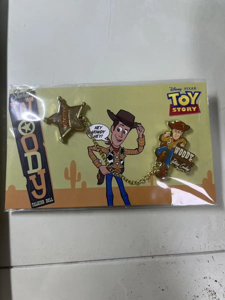 Toy Story Chain Badge Woody