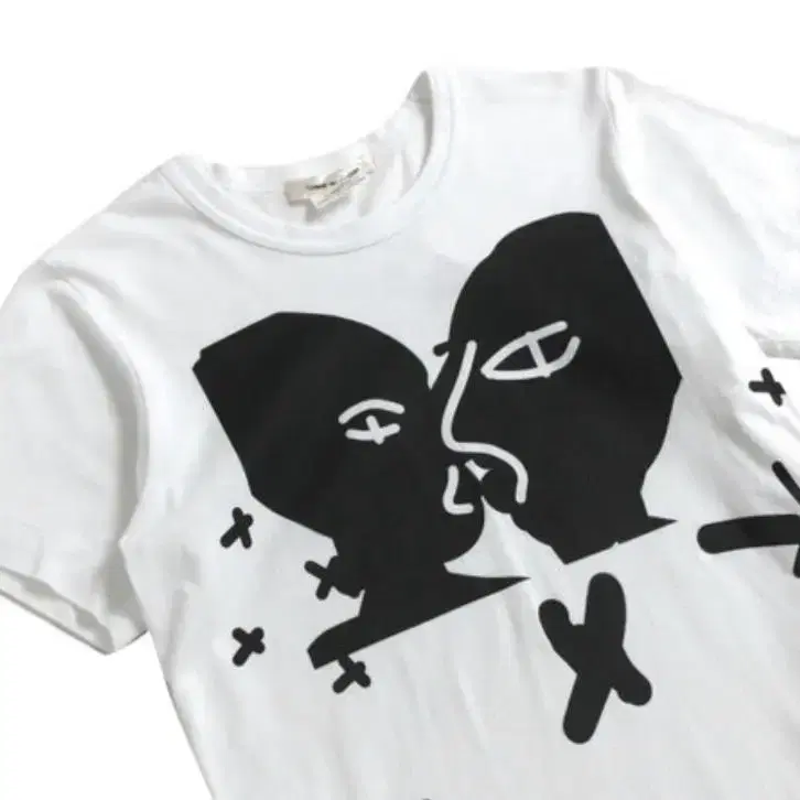 Comme Des Garcons Kiss Printed T-shirt