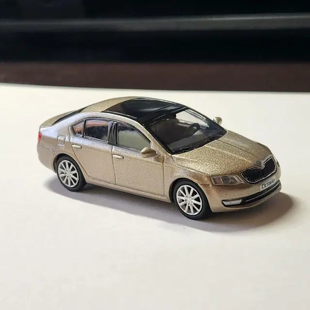 모형차 [1:64] 스코다 옥타비아 Skoda Octavia 자동차모형