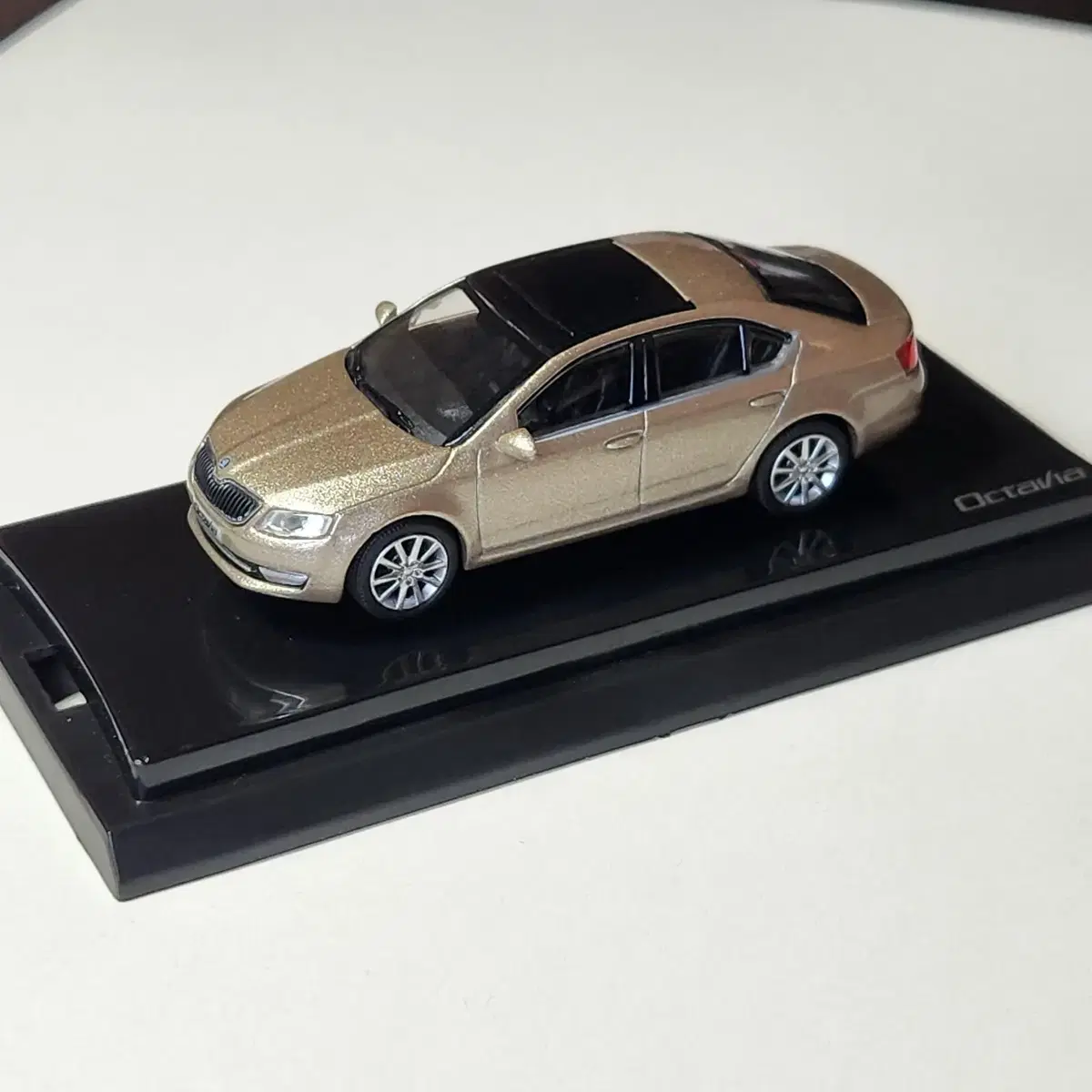 모형차 [1:64] 스코다 옥타비아 Skoda Octavia 자동차모형