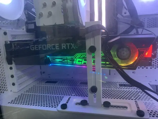 INNO3D iChiLL 지포스 RTX 3080 10GB 풀박스 판매