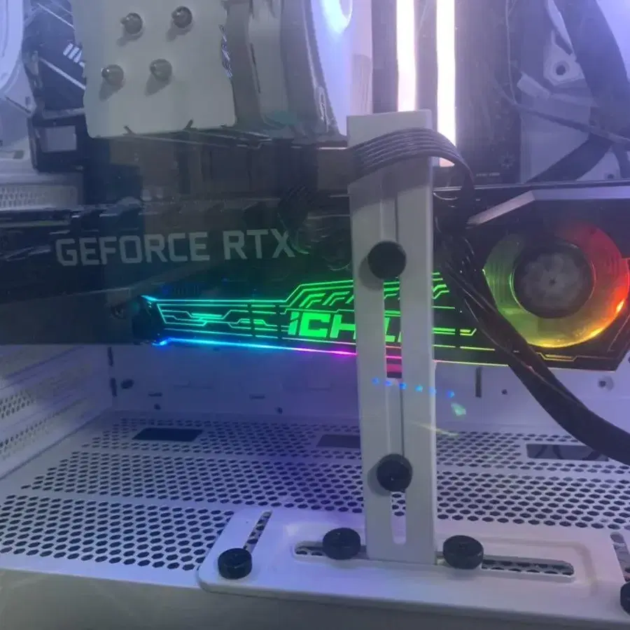 INNO3D iChiLL 지포스 RTX 3080 10GB 풀박스 판매