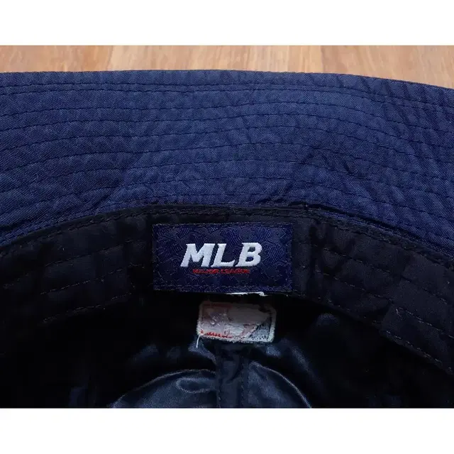 엠엘비 MLB 정품 디트로이트 패딩원단 버킷햇 모자 D-873