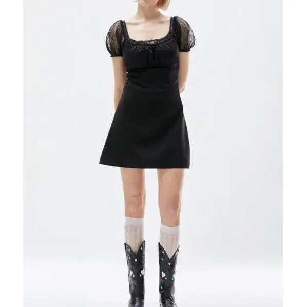 팝시즈 원피스 LYLA PUFF SLEEVES PRINCESS DRESS