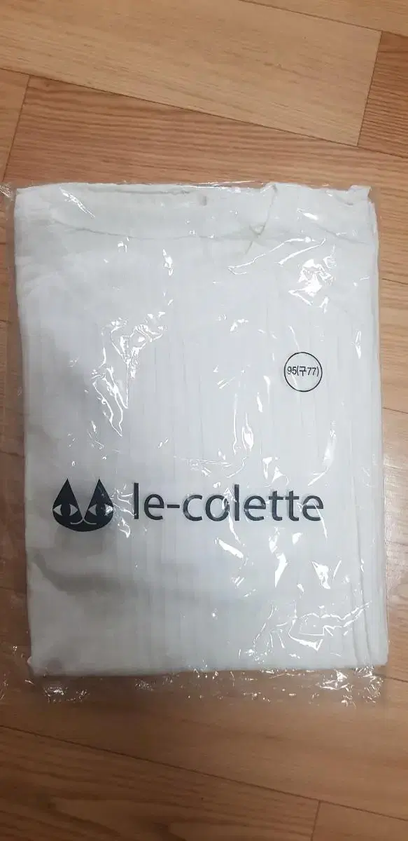 포장안뜯음 Le collette 화이트 티