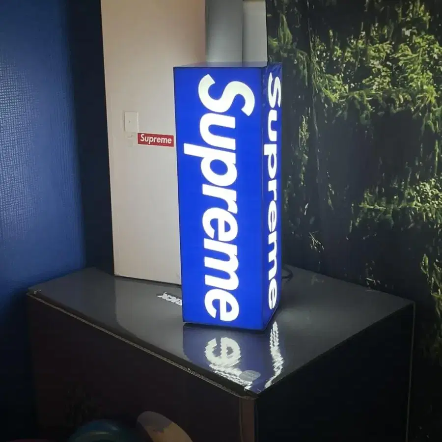 Supreme Box Logo Lamp Red - 23FW 슈프림 박스