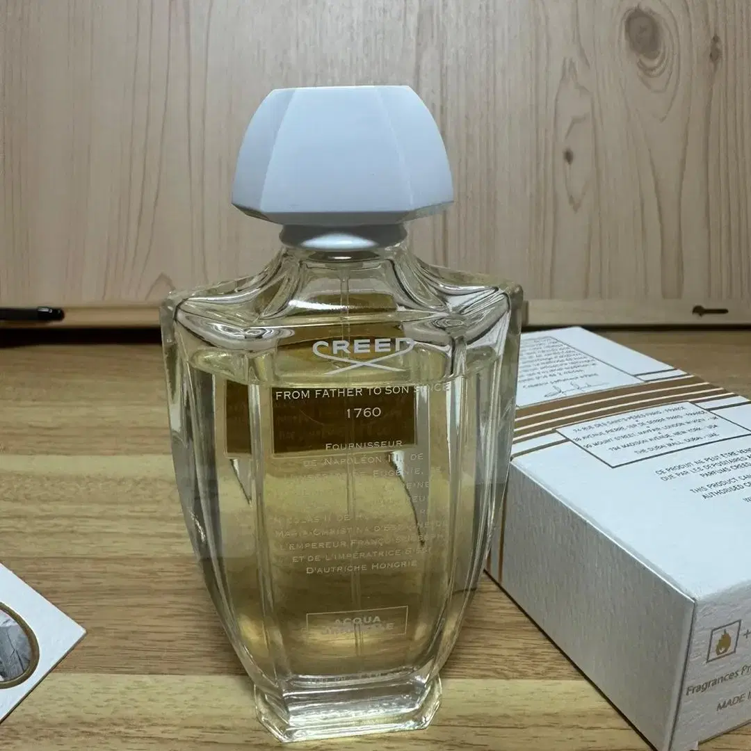 크리드 아쿠아 세드르 블랑 100ml 판매합니다.