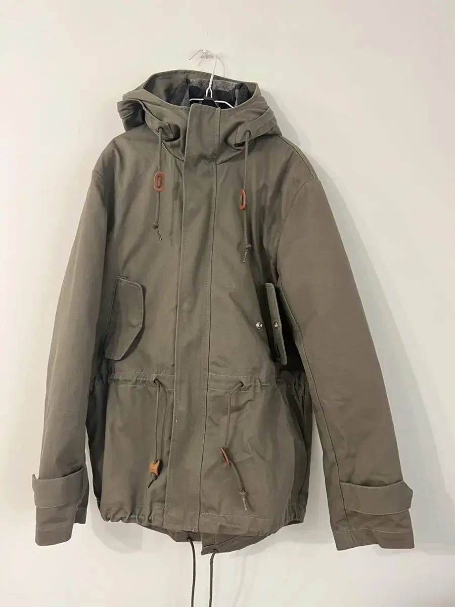 adidas Field Outerwear100