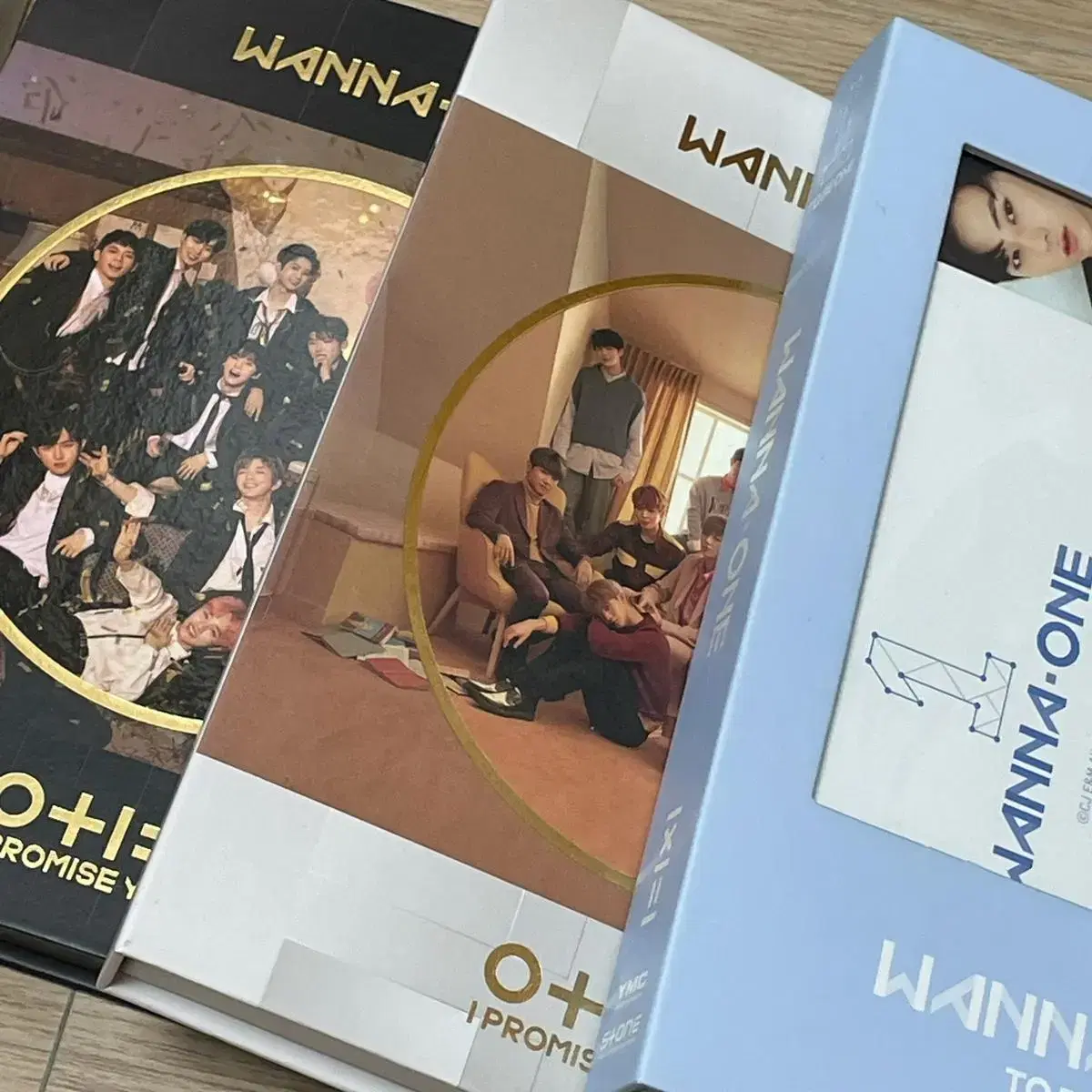 Wanna One albums