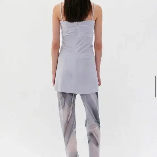 로우클래식 velvet sleeveless top silver