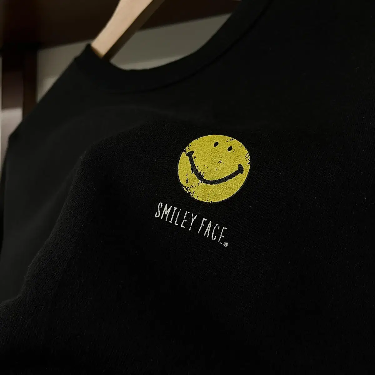 SMILEY FACE sweatshirt