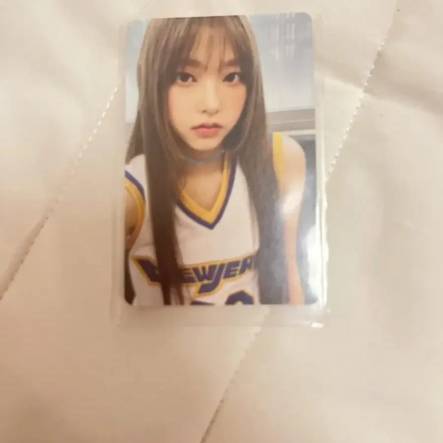 Newjeans haerin photocard