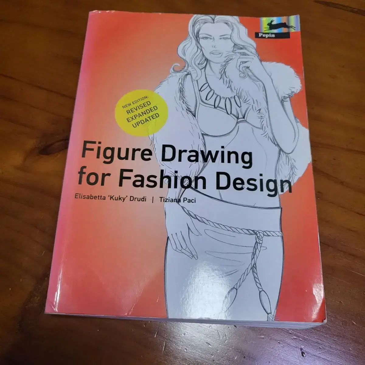 Used books Fashion design Drawing