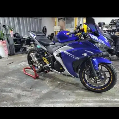 2017 YZF-R3 (321cc)