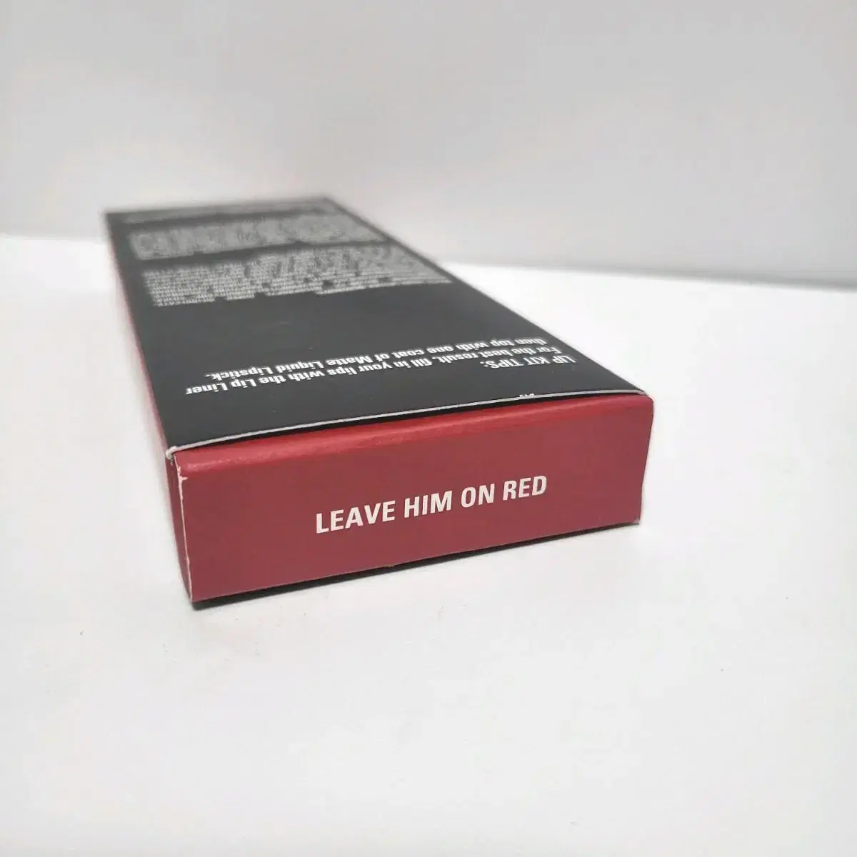 [새상품]카일리코스메틱 리퀴드립키트 LEAVE HIM ON RED