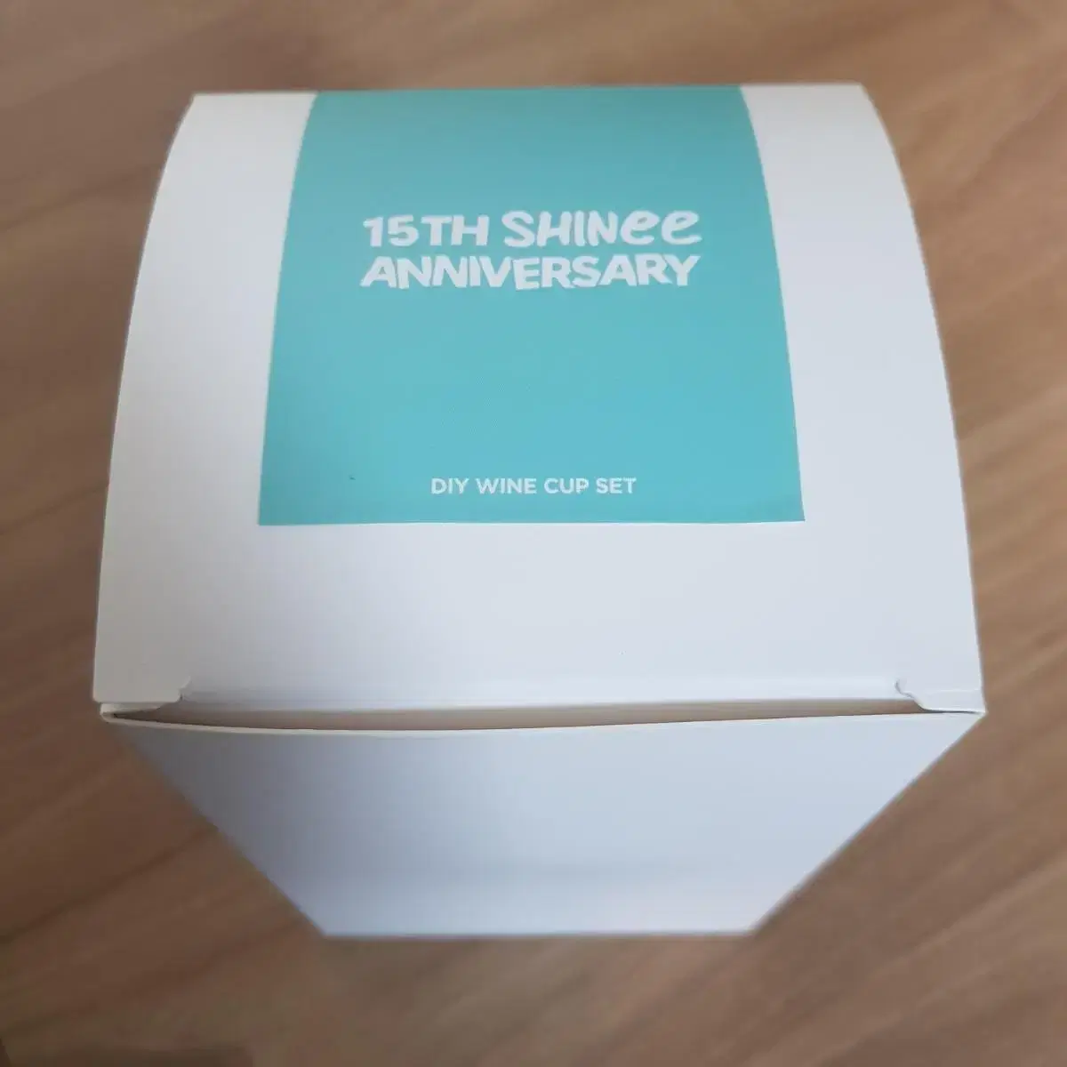 Shinee 15th Anniversary Wine Cup key (photocard x)