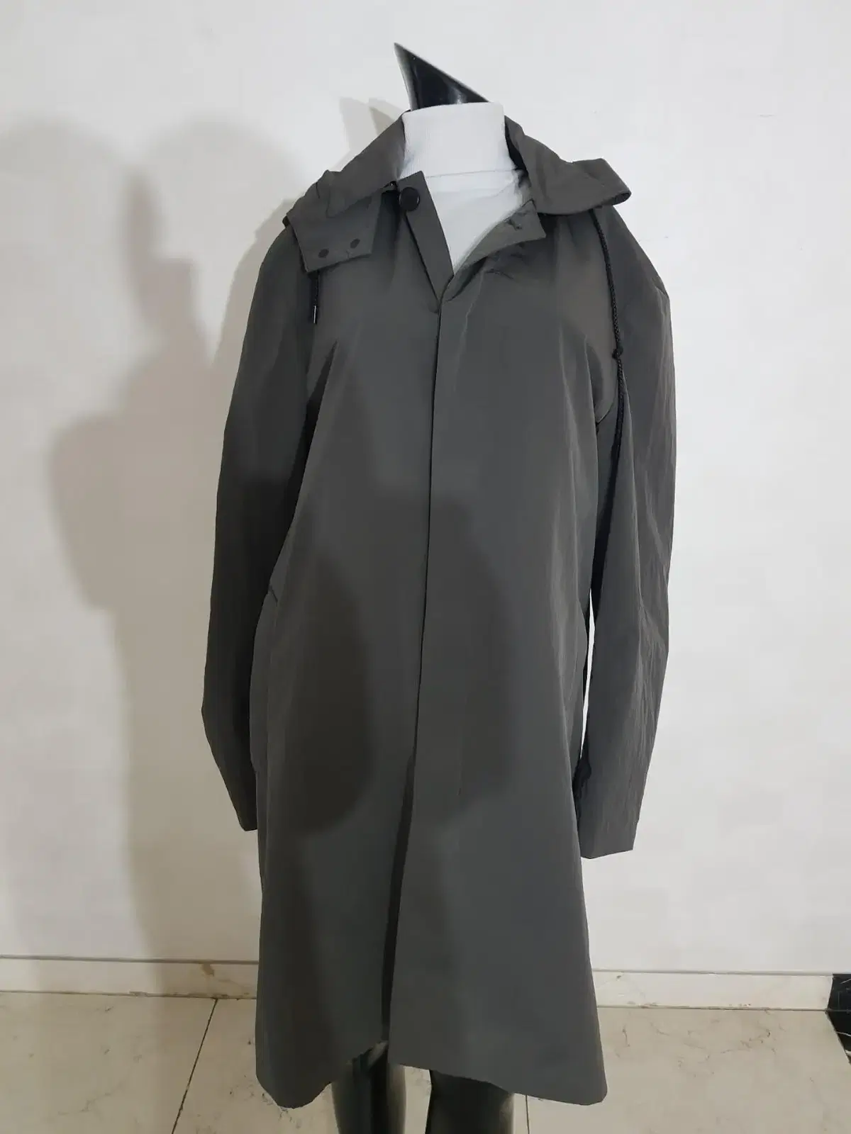 018 Gilles Stewart Hooded Long Jacket 100