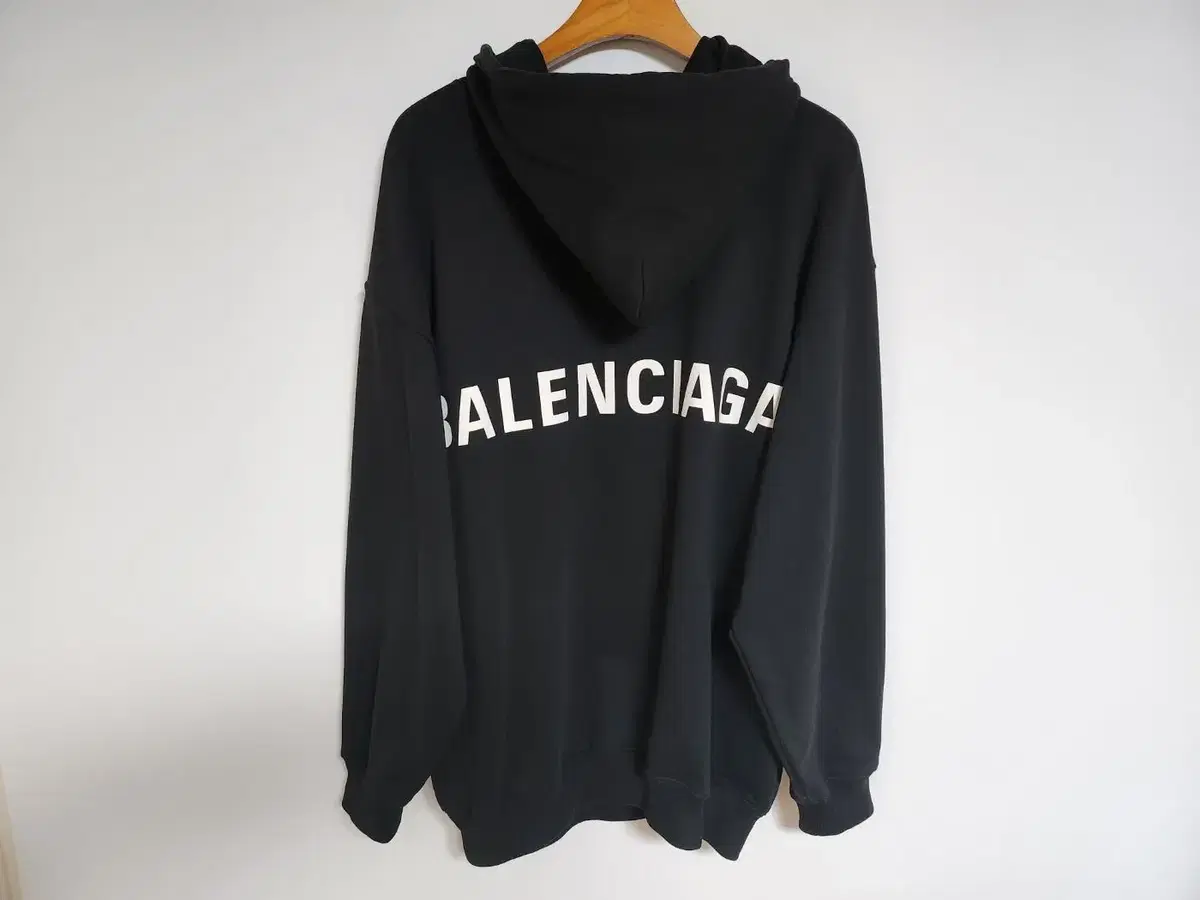 Balenciaga Black Back Logo Overfit Hoodie M 508184 TYK54