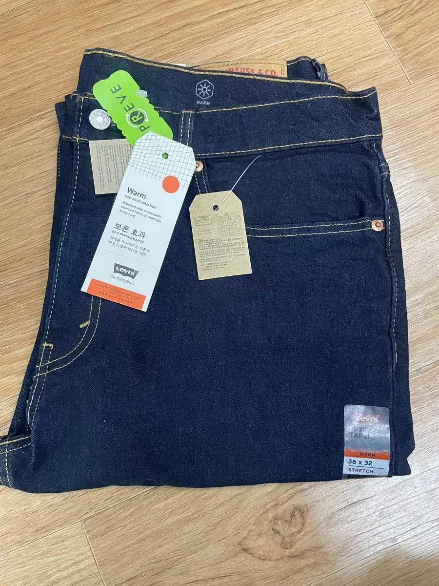 Levi's Men's Jeans 502 Tapered