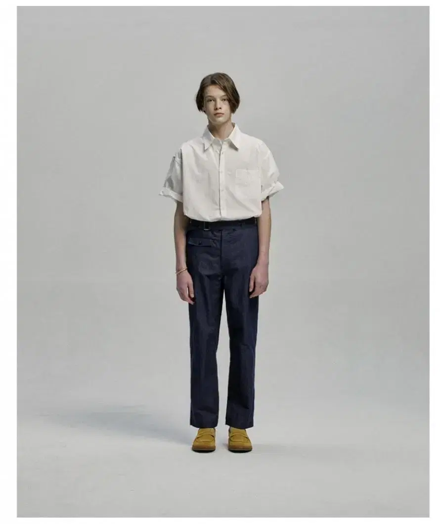 Non-heavyweight belted pants (for summer)