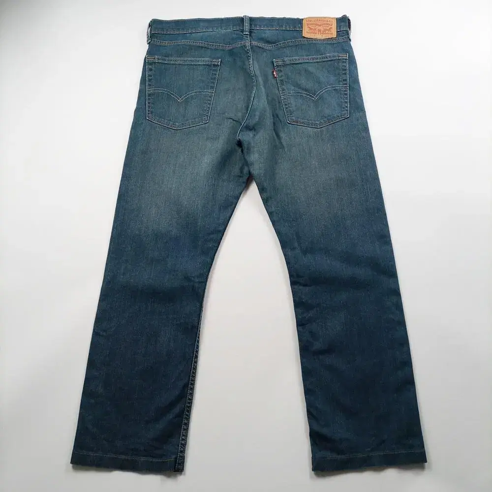 Levi's Jeans Size 37 Dated Wash 513 Men's Men's Denim X4928